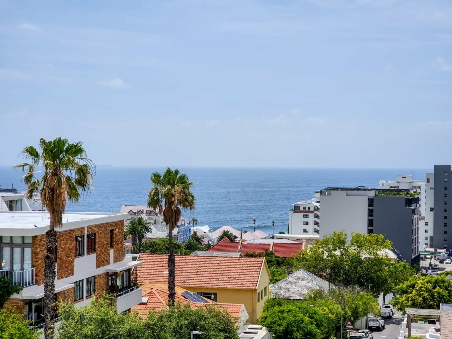 1 Bedroom Property for Sale in Sea Point Western Cape